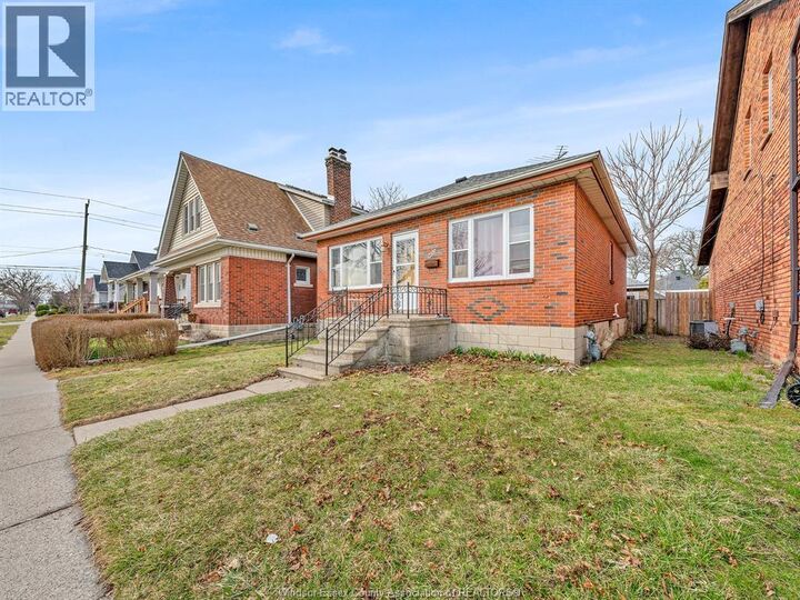 Property Photo:  1477 Windermere Road  ON N8Y 3G1 