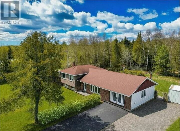 Property Photo: 16 Terrace Heights Drive ON P0T 2W0