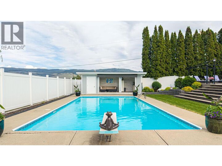 Property Photo:  201 Mail Road  BC V1V 2G6 