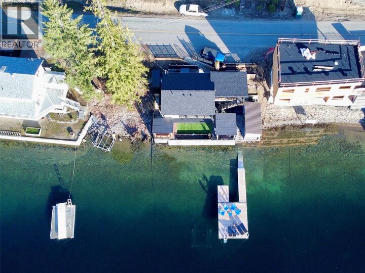Property Photo: 3127 East Lake Drive BC V0H 1E1