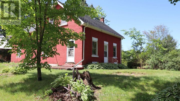 Property Photo:  183 Jim Barr Road  ON K7V 3Z8 