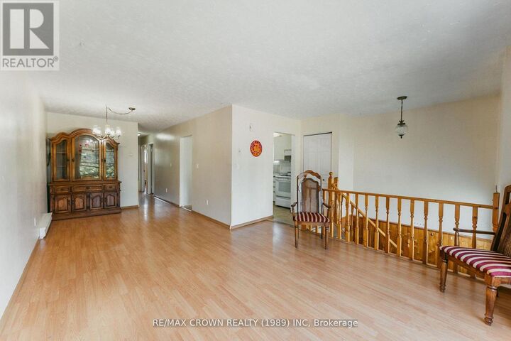 Property Photo:  307 McKenzie Avenue  ON P1B 7E3 