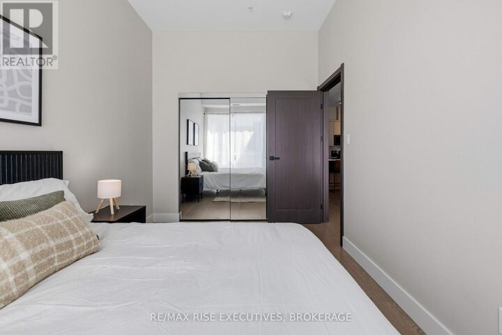 Property Photo:  300 Skyfal Lane 204  ON K7M 0L3 