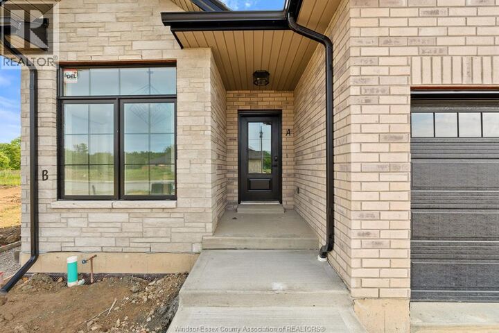 Property Photo:  210 McLellan Avenue  ON N9V 0H1 