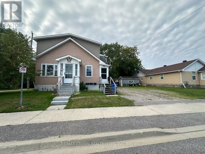 Property Photo:  1497 Ferguson Street  ON P1B 1Y8 