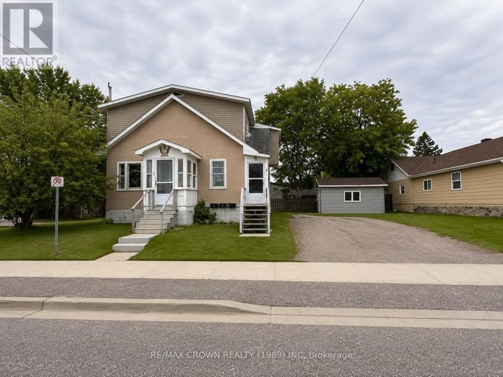 Property Photo: 1497 Ferguson Street ON P1B 1Y8