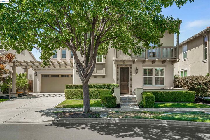 Property Photo: 3567 Cinnamon Ridge Rd CA 94582