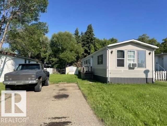 Property Photo:  58 The Parkway NW  AB T6P 1G2 