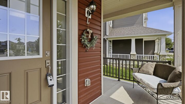 Property Photo:  63 Rosemount Boulevard  AB T4X 1Z5 