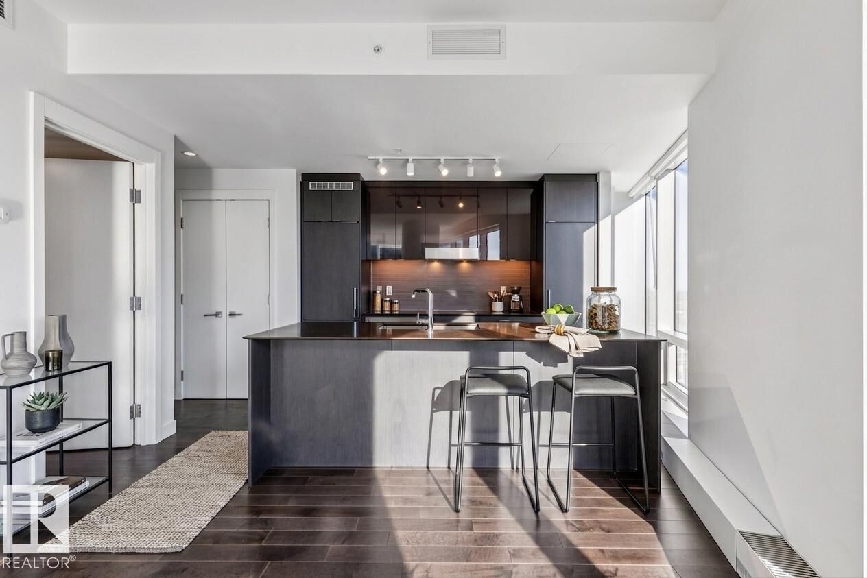 Property Photo:  10360 102 Street NW 3108  AB T5J 0K6 