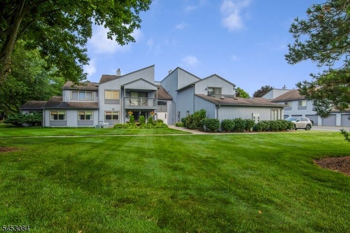 Property Photo:  252 Drake Ln  NJ 07852 