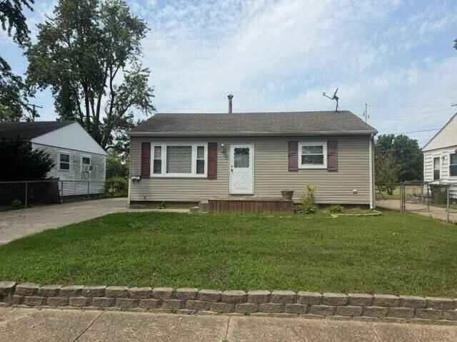 Property Photo:  217 Lincoln Ave  KY 42420 