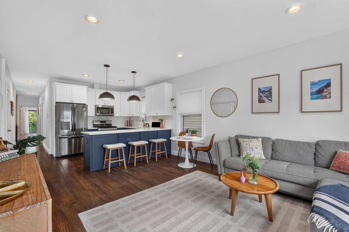 Property Photo:  417 Ogden Ave 1  NJ 07307 
