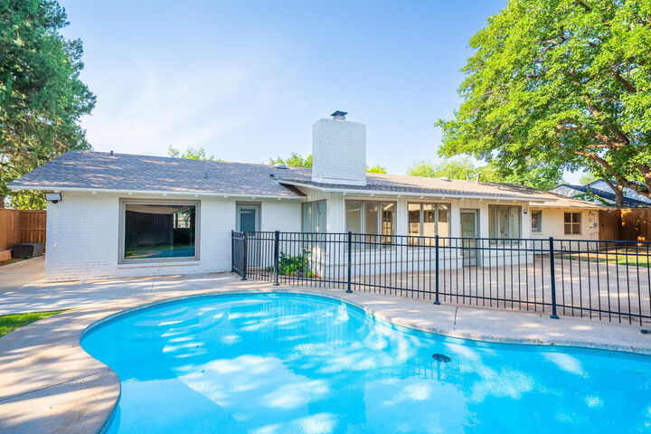 Property Photo:  5210 27th Street  TX 79407 