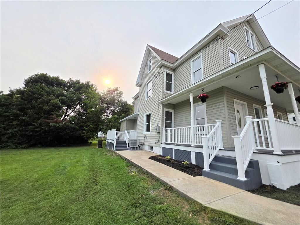 Property Photo: 259 N 5th PA 18235