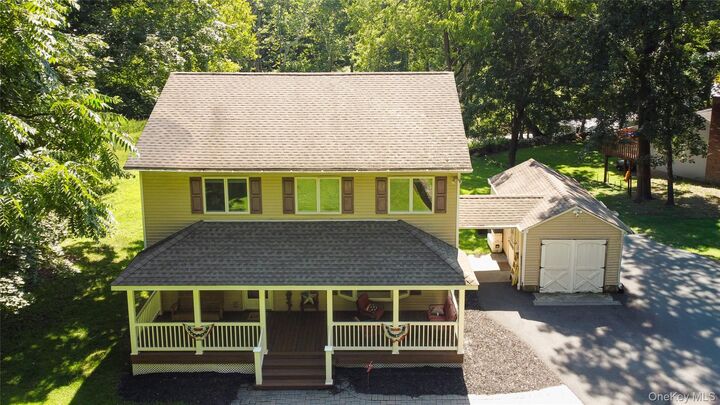 Property Photo:  10 Reservoir Road  NY 10980 