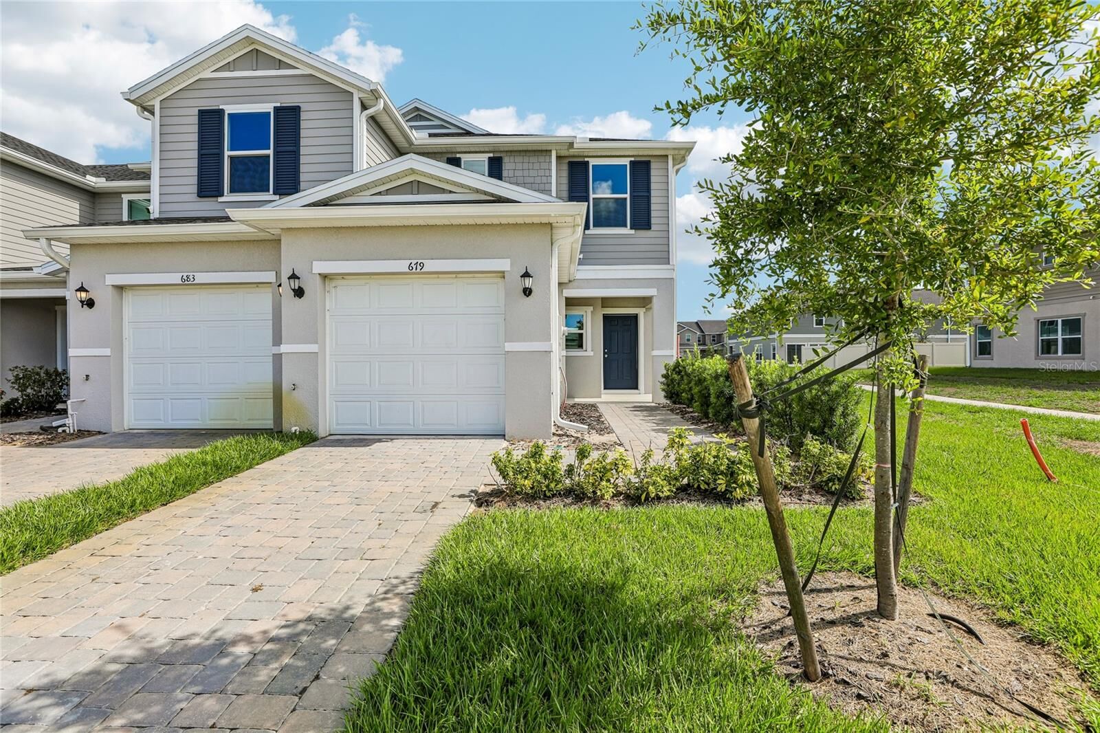 Property Photo: 679 Meadows Edge Place FL 33859