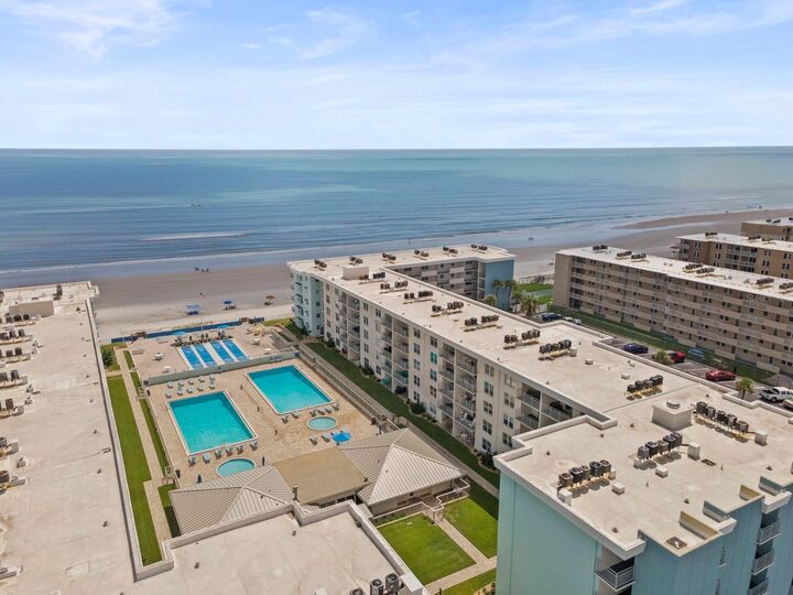 Property Photo: 4153 S Atlantic Avenue 5110 FL 32169