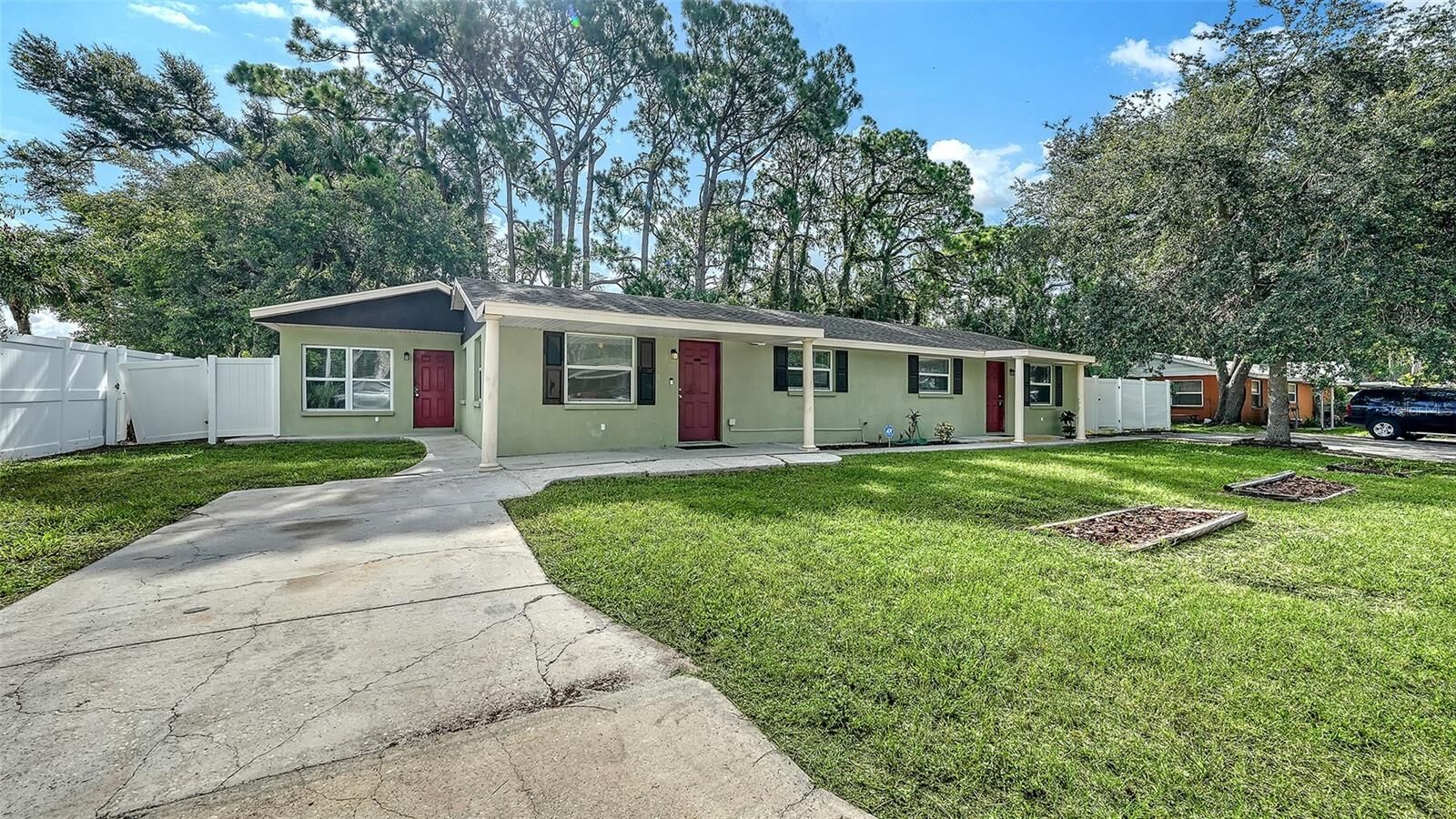 Property Photo: 5617 6th Street Court E A &Amp B FL 34203