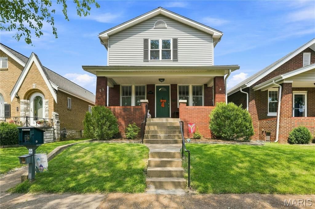 Property Photo: 6409 Oleatha Avenue MO 63139