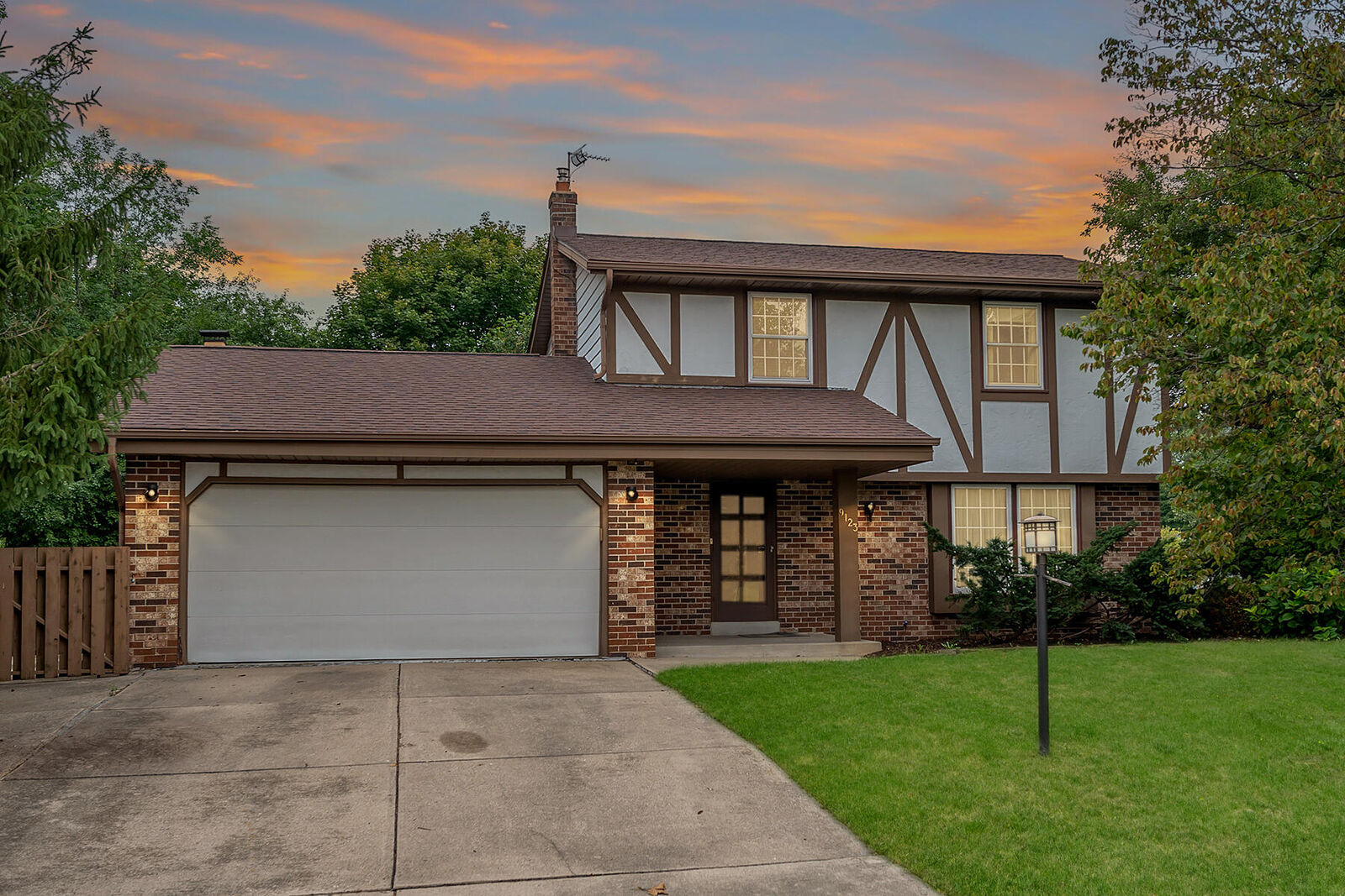 Property Photo:  9123 S 35th St  WI 53132 