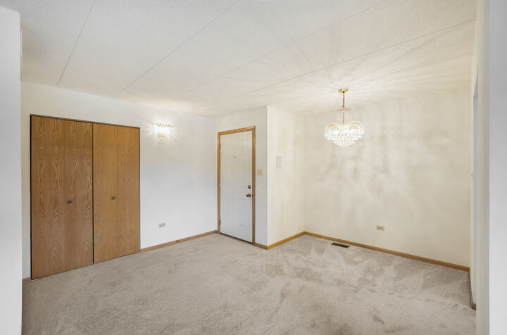 Property Photo:  5646 W 103rd Street 106  IL 60453 