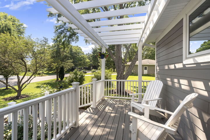 Property Photo: 38W274 Bernice Drive IL 60174