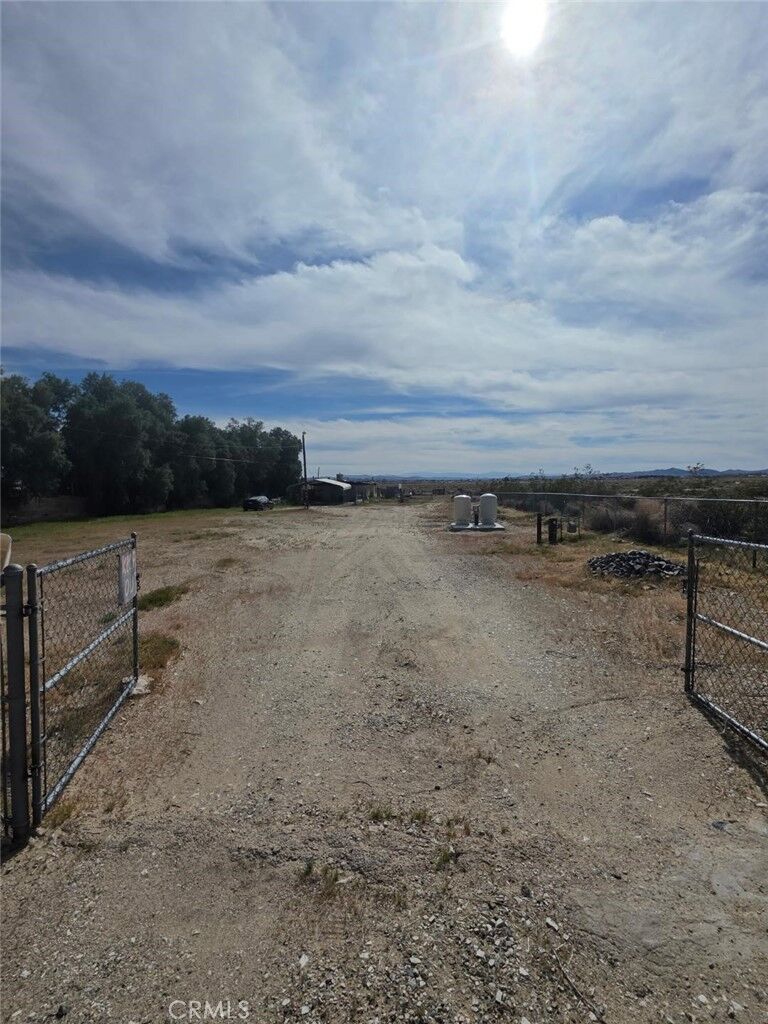 Property Photo:  25845 US Highway 58  CA 92311 