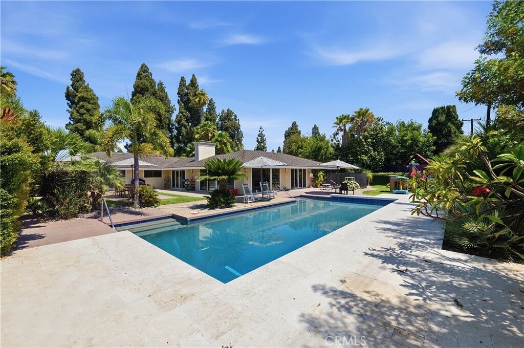 Property Photo:  931 Rancho Cir  CA 92835 