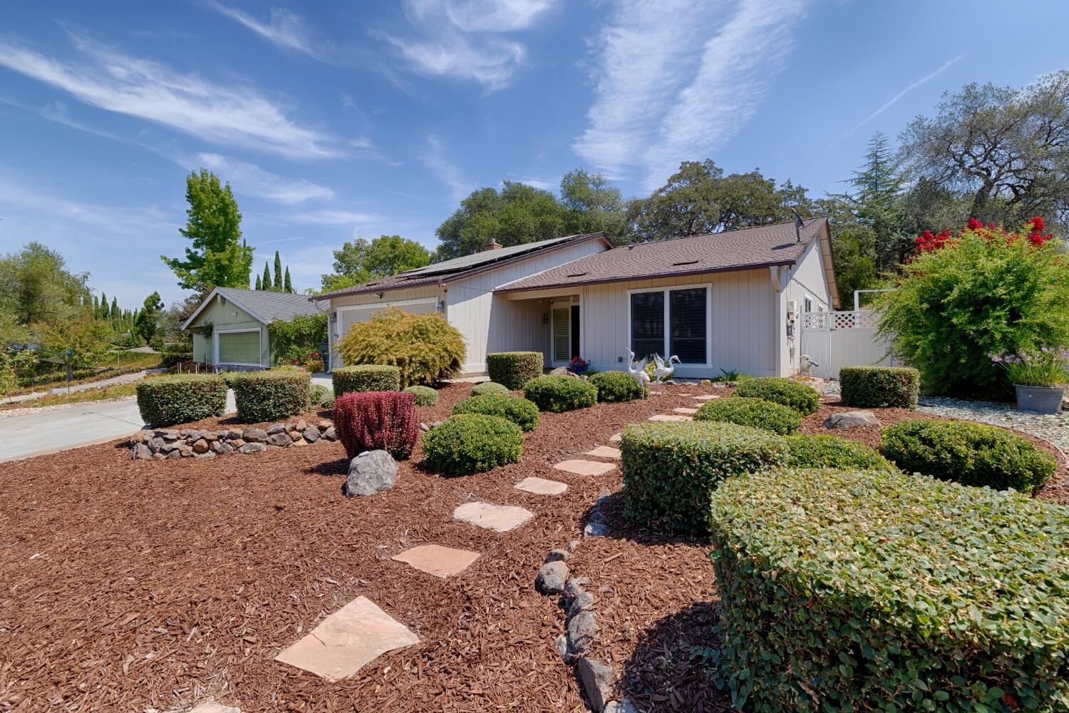 Property Photo:  1412 Love Way  CA 95603 