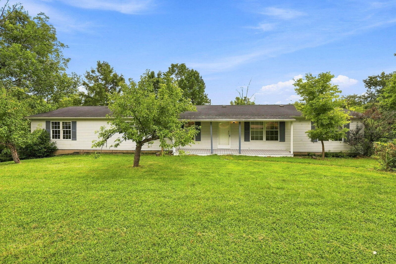 Property Photo: 4530 Taft Hwy KY 41035