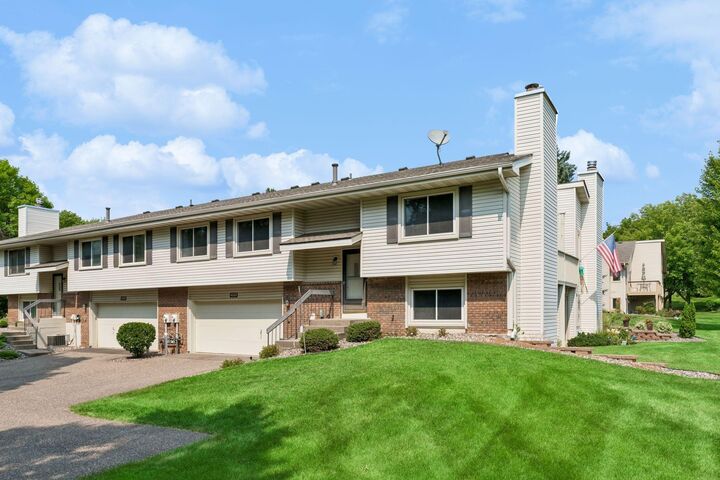 Property Photo:  4122 Goldenrod Lane N  MN 55441 