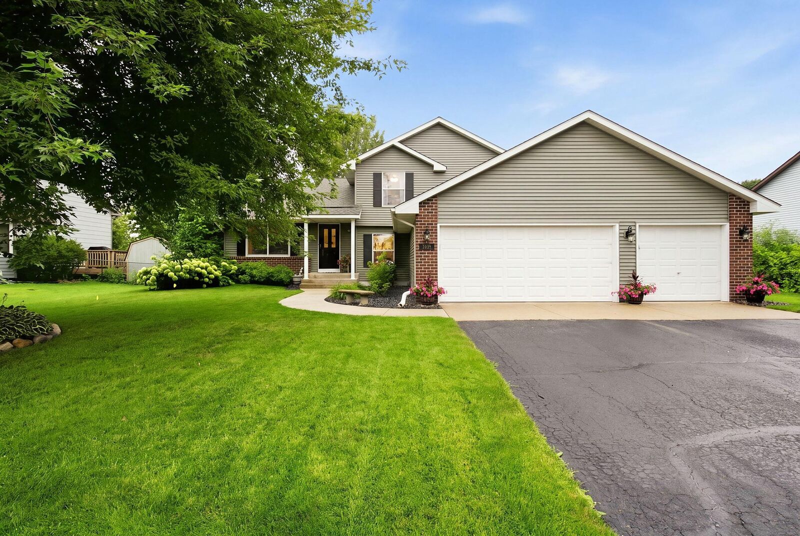 Property Photo:  6204 176th Street W  MN 55024 