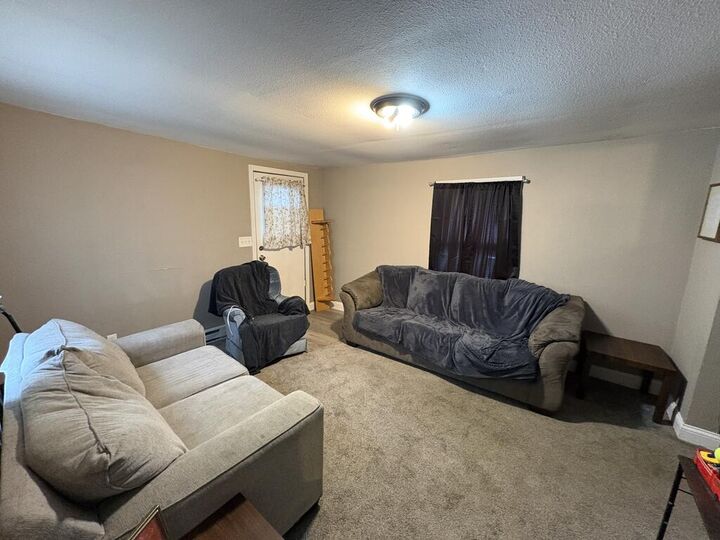 Property Photo: 1214 S Wabash Street MO 63501