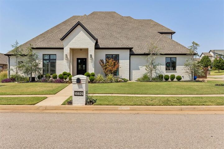 Property Photo:  15925 Foxtail Trail  OK 73013 