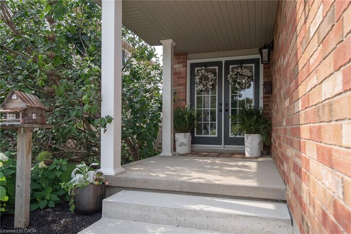 Property Photo: 31 Stiefelmeyer Crescent ON N3A 2L1