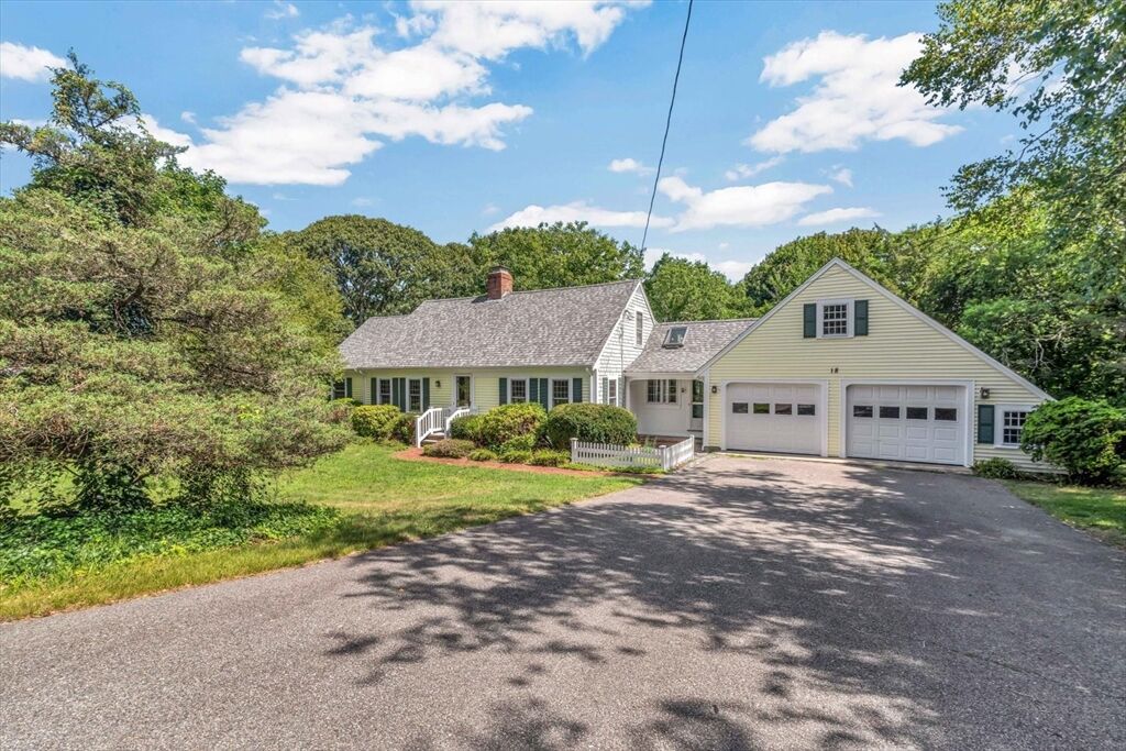 Property Photo:  18 Quivet Dr  MA 02660 