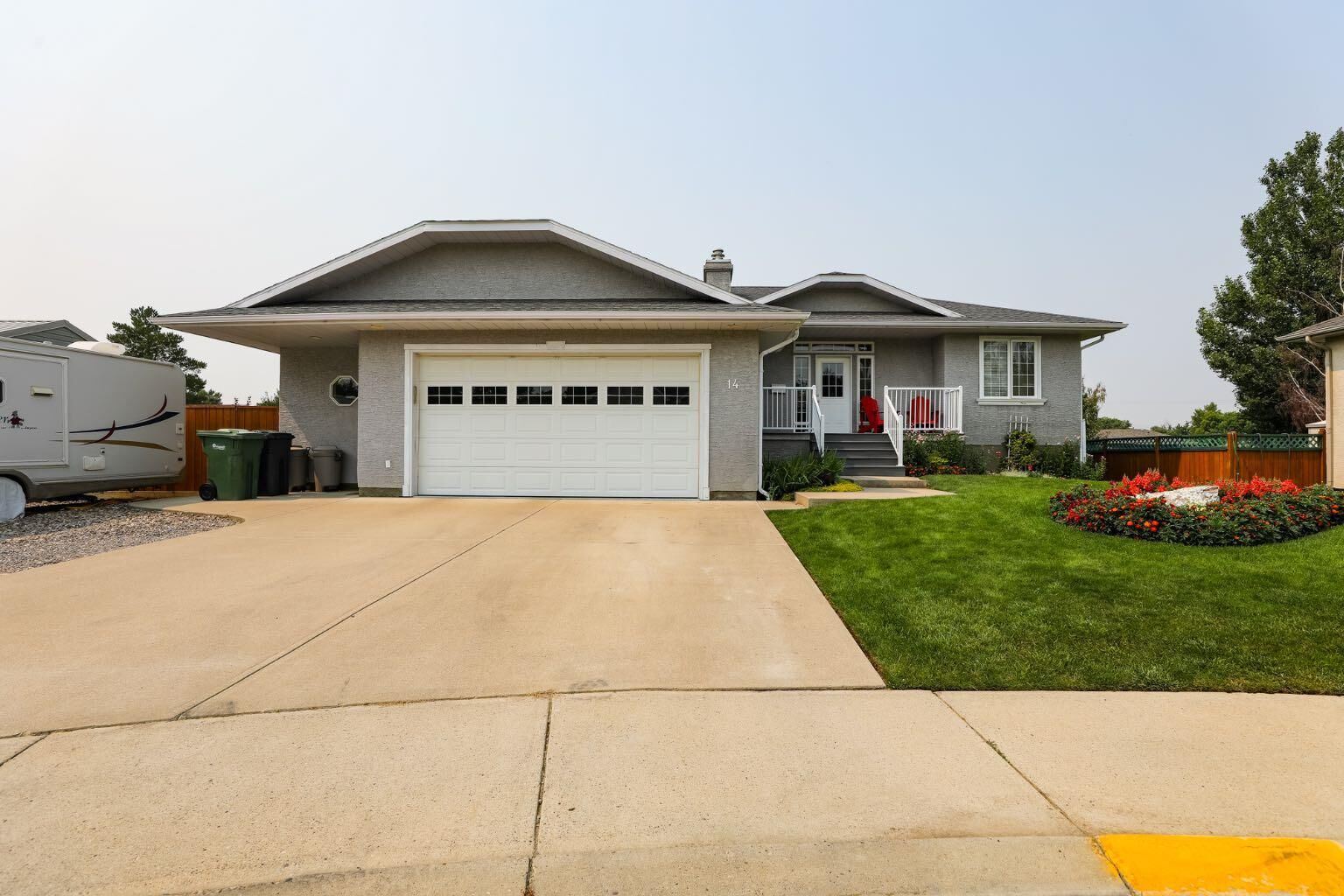 Property Photo: 14 Centennial Place AB T0K 1J0