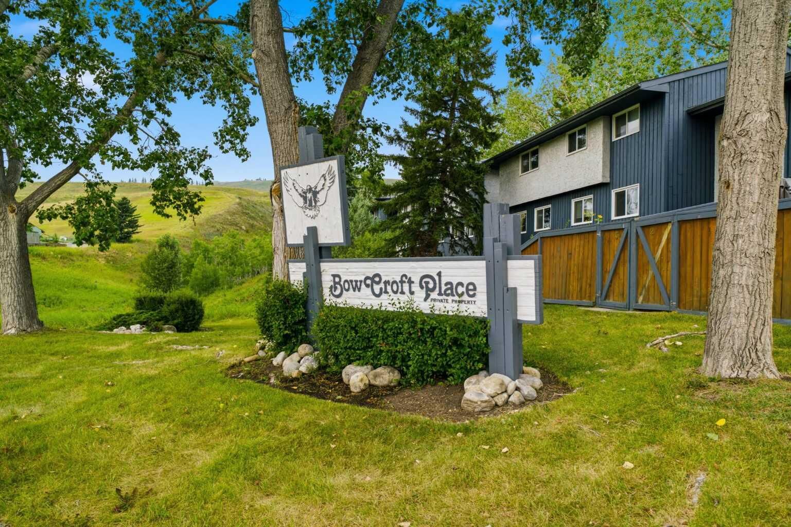 Property Photo: 800 Bowcroft Place 12 AB T4C 1B9