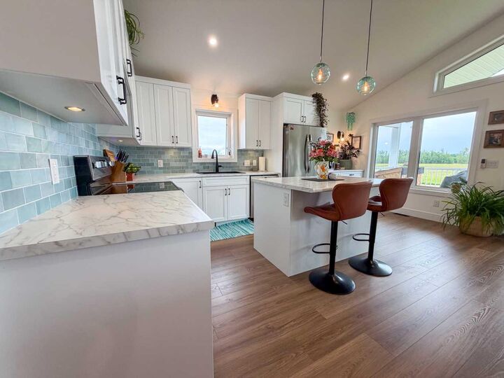Property Photo:  593038 Hwy 32 Highway  AB T7S 1P3 