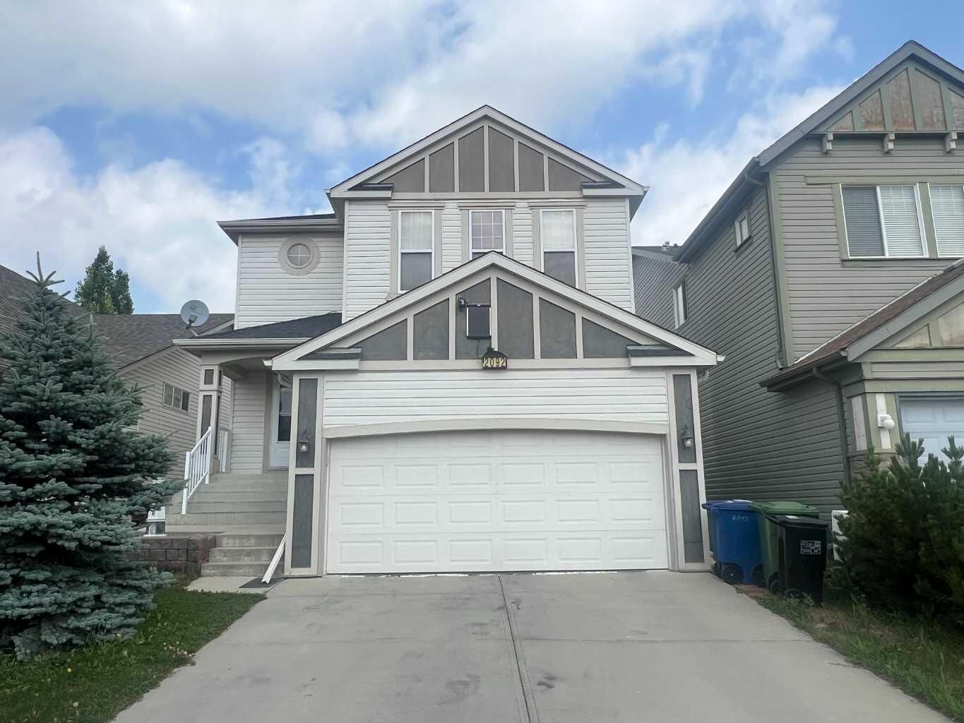 Property Photo:  2092 Reunion Boulevard NW  AB T4B 0J2 