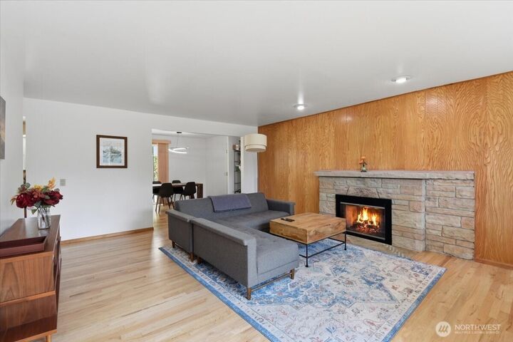 Property Photo: 20621 78th Place W WA 98026