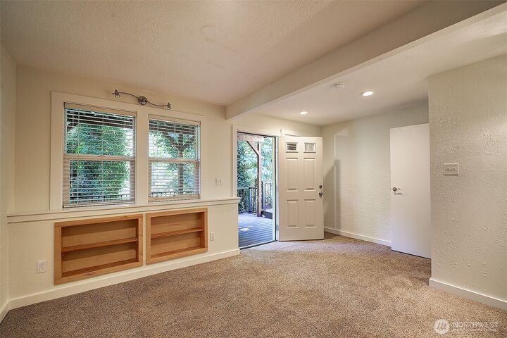 Property Photo: 21654 98th Avenue S WA 98031