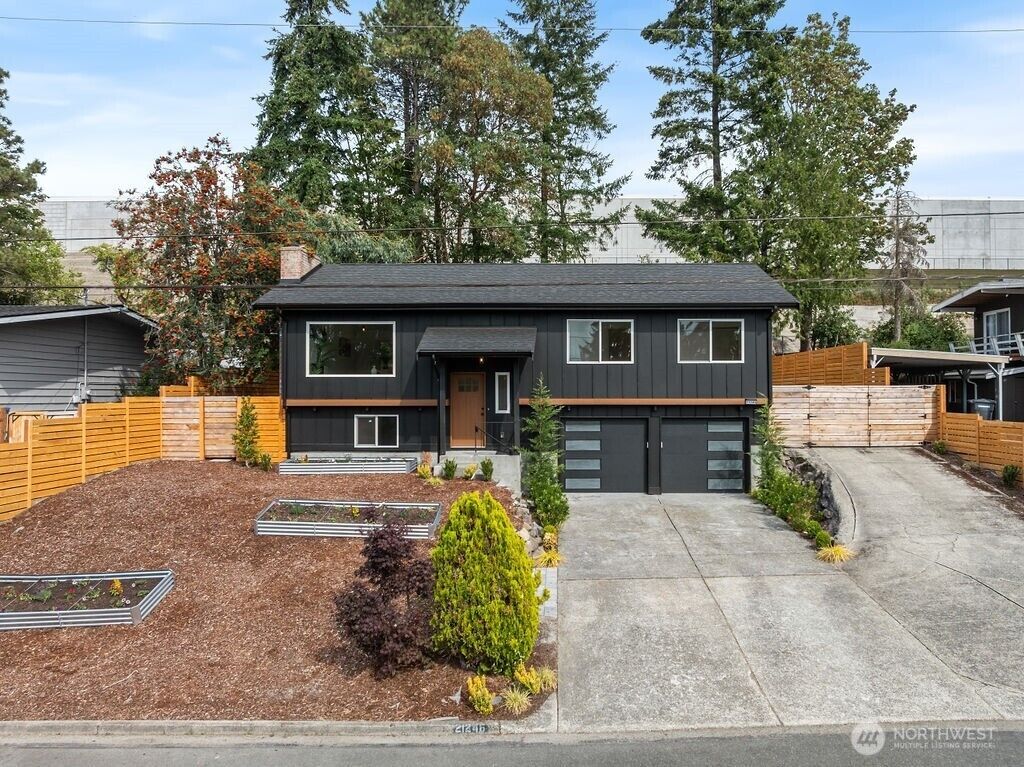 Property Photo: 21246 15th Avenue S WA 98198