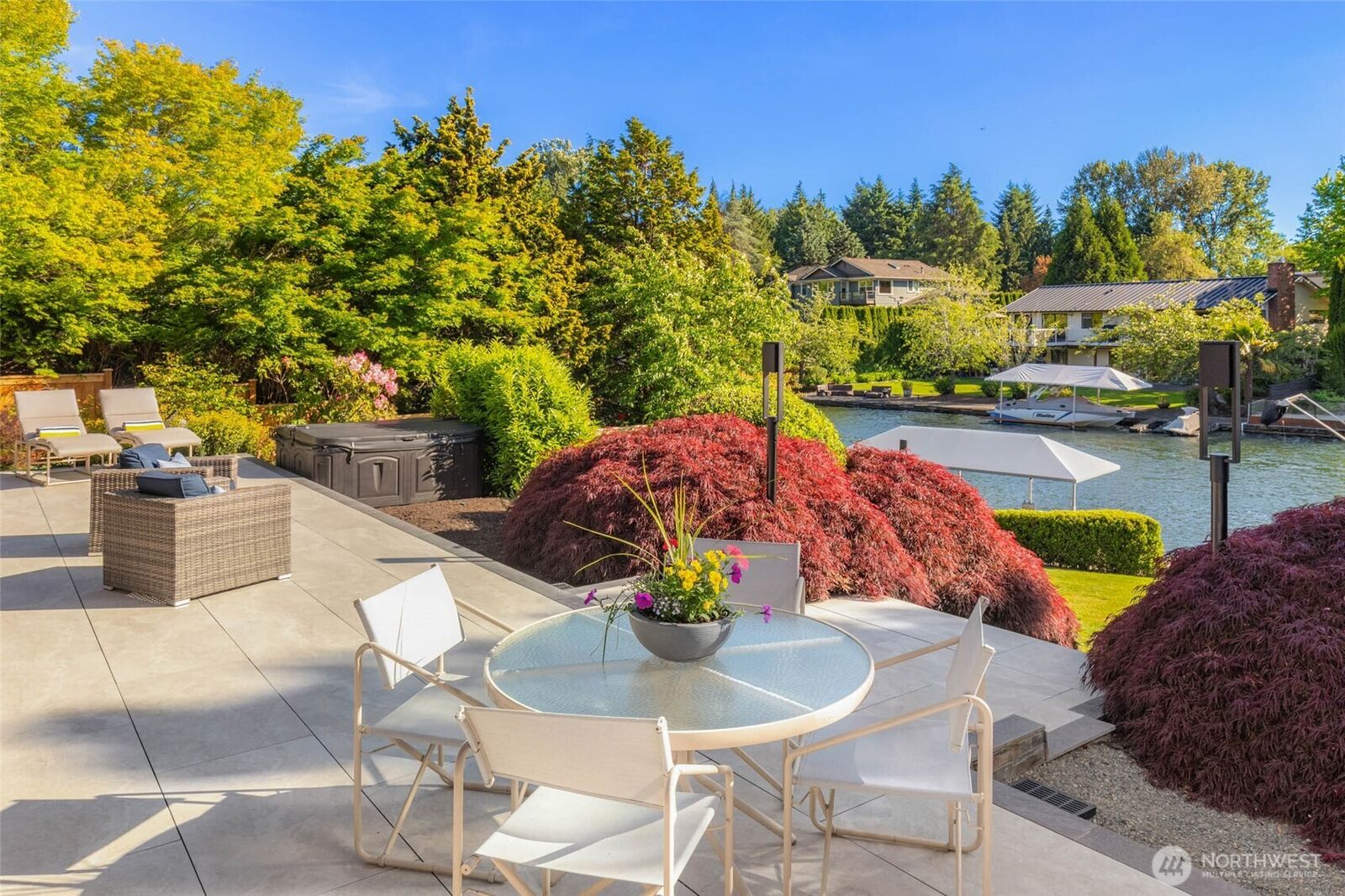 Property Photo:  12  Columbia Key  WA 98006 