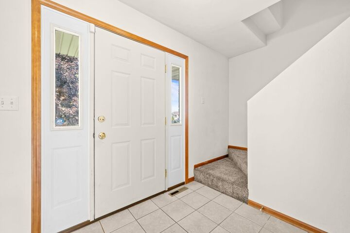 Property Photo: 5480 Bastian Boulevard IL 61080