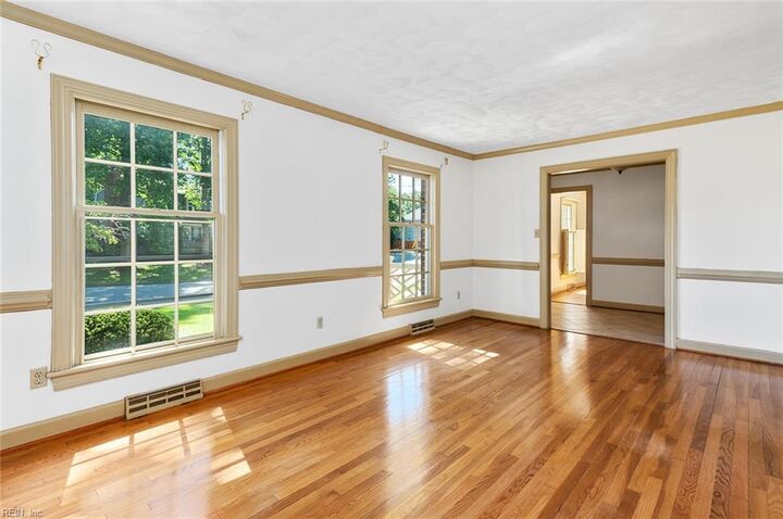 Property Photo:  175 Cabell Dr  VA 23602 