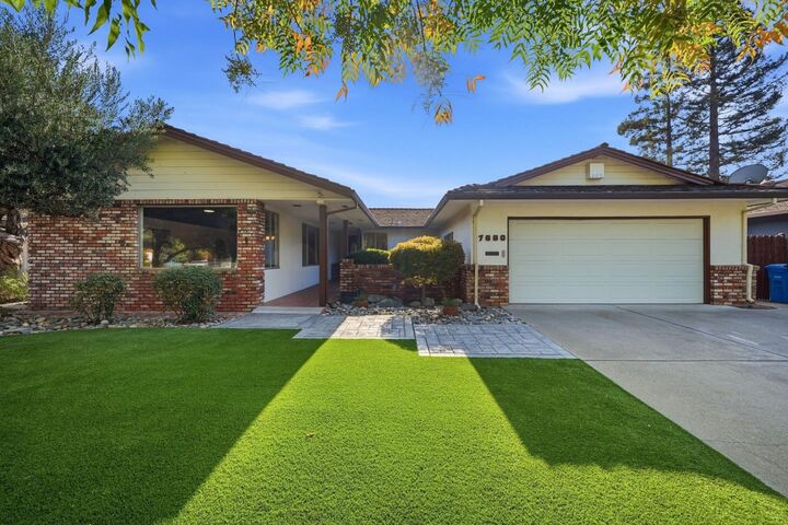 Property Photo:  7680 Santa Theresa Drive  CA 95020 
