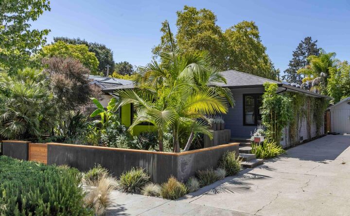 Property Photo:  1137 Mercy Street  CA 94041 
