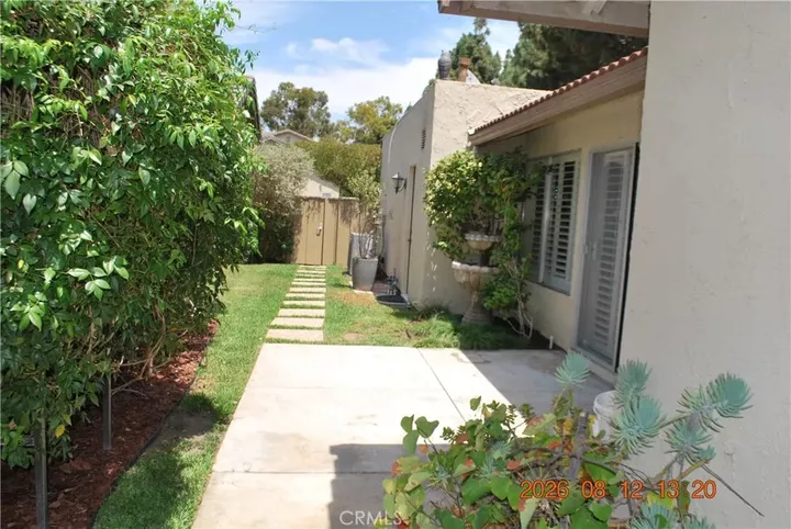 Property Photo: 146 Orchard CA 92618